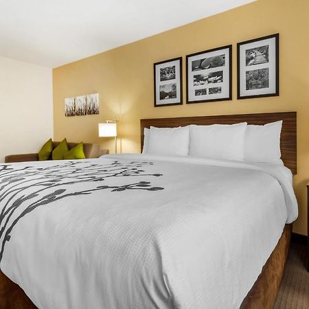 Sleep Inn & Suites Девилс-Лейк Экстерьер фото
