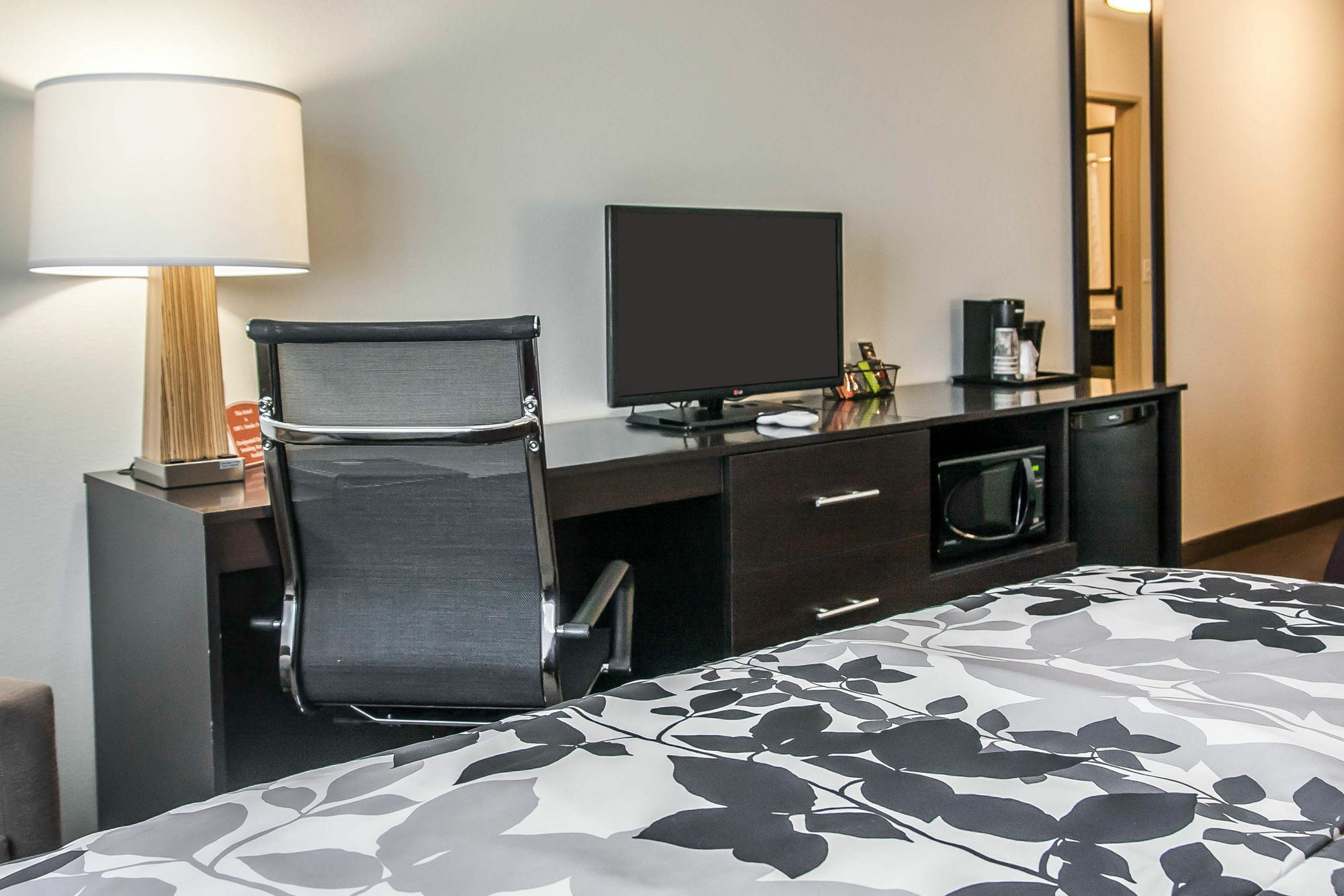 Sleep Inn & Suites Девилс-Лейк Экстерьер фото