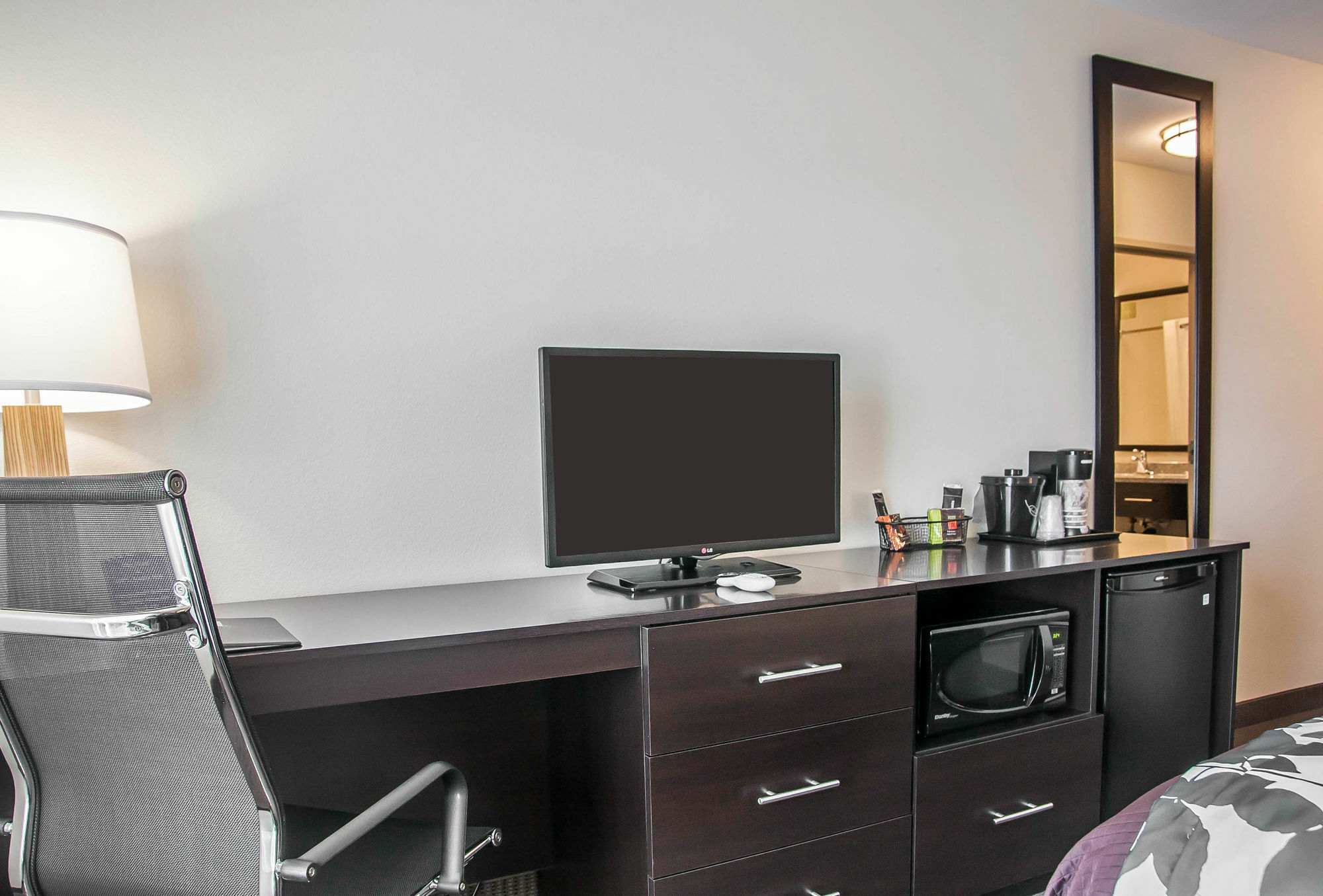 Sleep Inn & Suites Девилс-Лейк Экстерьер фото